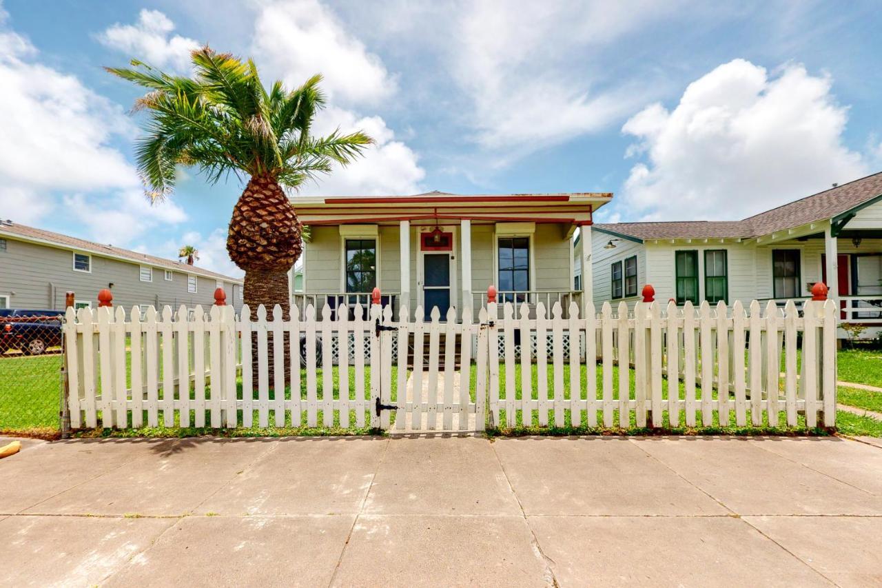 Casa De Milagros Villa Galveston Exterior photo